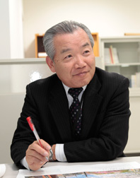 東京薬科大学 学務部部長 前田様